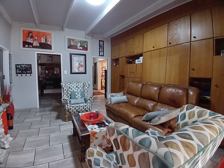 5 Bedroom Property for Sale in Sasolburg Ext 23 Free State